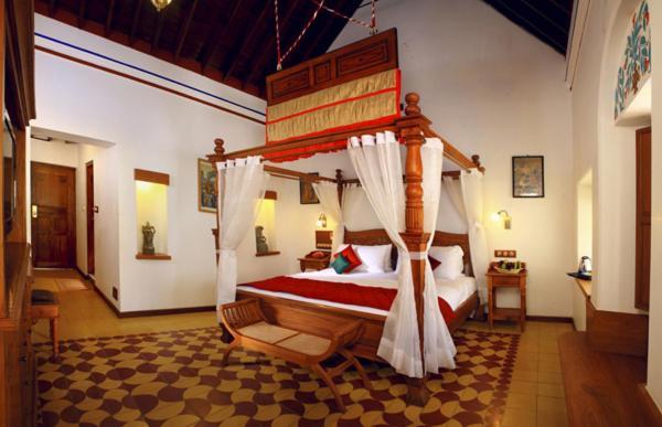 Kānādukāttān Chidambara Vilas - A Luxury Heritage Resort חדר תמונה