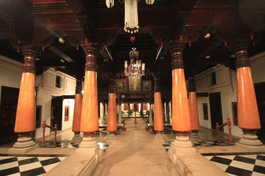 Kānādukāttān Chidambara Vilas - A Luxury Heritage Resort מראה חיצוני תמונה